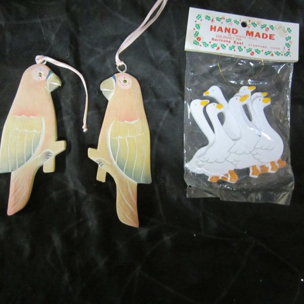 SET OF 3 BIRD ORNAMENTS ALL YEAR ORNAMENTS